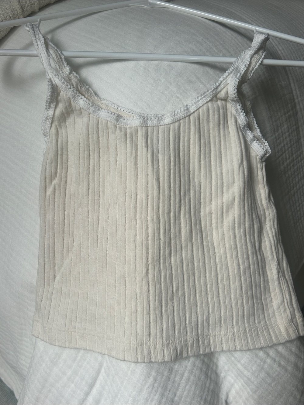 Brandy Melville Baby cropped tank top